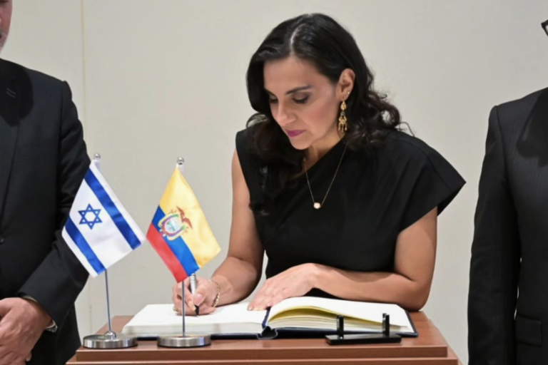 Verónica Abad