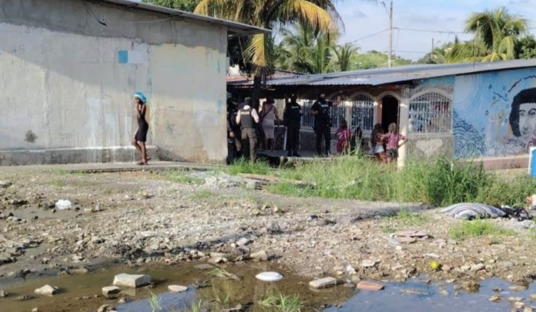 El terror se apoderó de Nueva Prosperina en Guayaquil. En una sola tarde, 25 personas fueron brutalmente asesinadas en una serie de ataques coordinados en Socio Vivienda 2 y otros sectores del distrito.