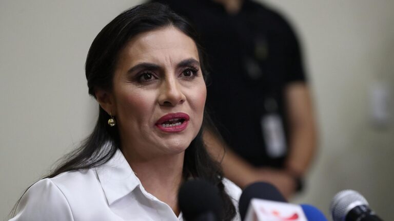 Verónica Abad pierde sus derechos políticos
