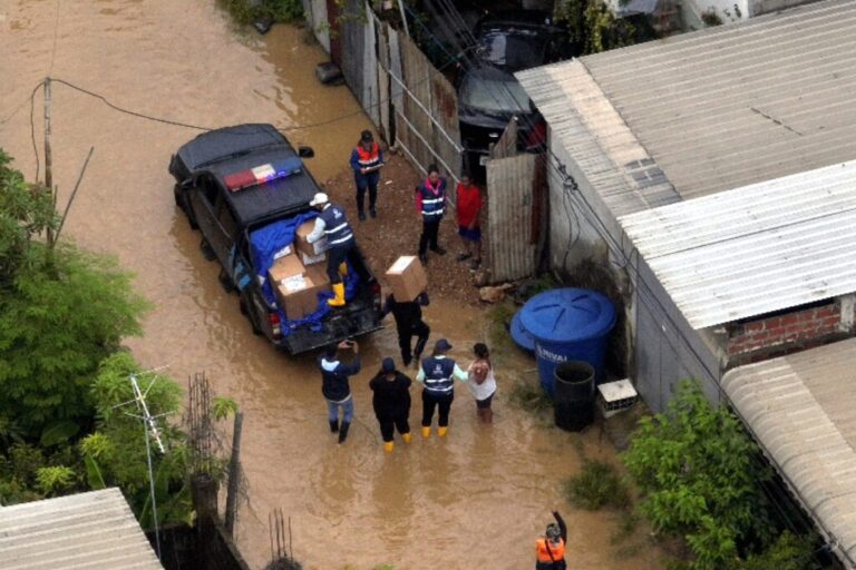 lluvias-fallecidos-ecuador-1024x683