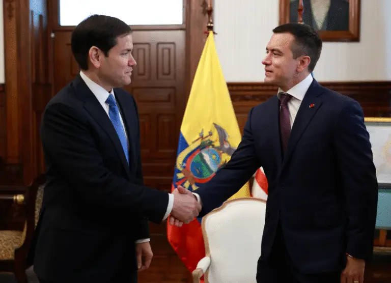 REUNIÓN CON EL SECRETARIO DE ESTADO DE LOS ESTADOS UNIDOS. QUITO, 04 DE SEPTIEMBRE DEL 2025.