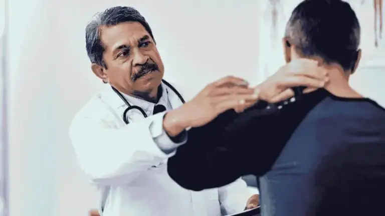 Un estudio epidemiológico basado en métodos del Global Burden of Disease (GBD) estima que en Ecuador más de 3 644 108 personas padecen de dolor crónico, lo que equivale a aproximadamente 21% de la población. Las principales causas son el dolor lumbar, la osteoartritis y el cáncer.