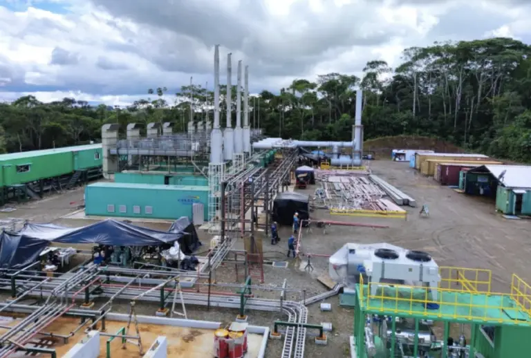 El sistema eléctrico camina al límite: Ecuador inicia 2026 sin colchón energético y con Mazar en retroceso