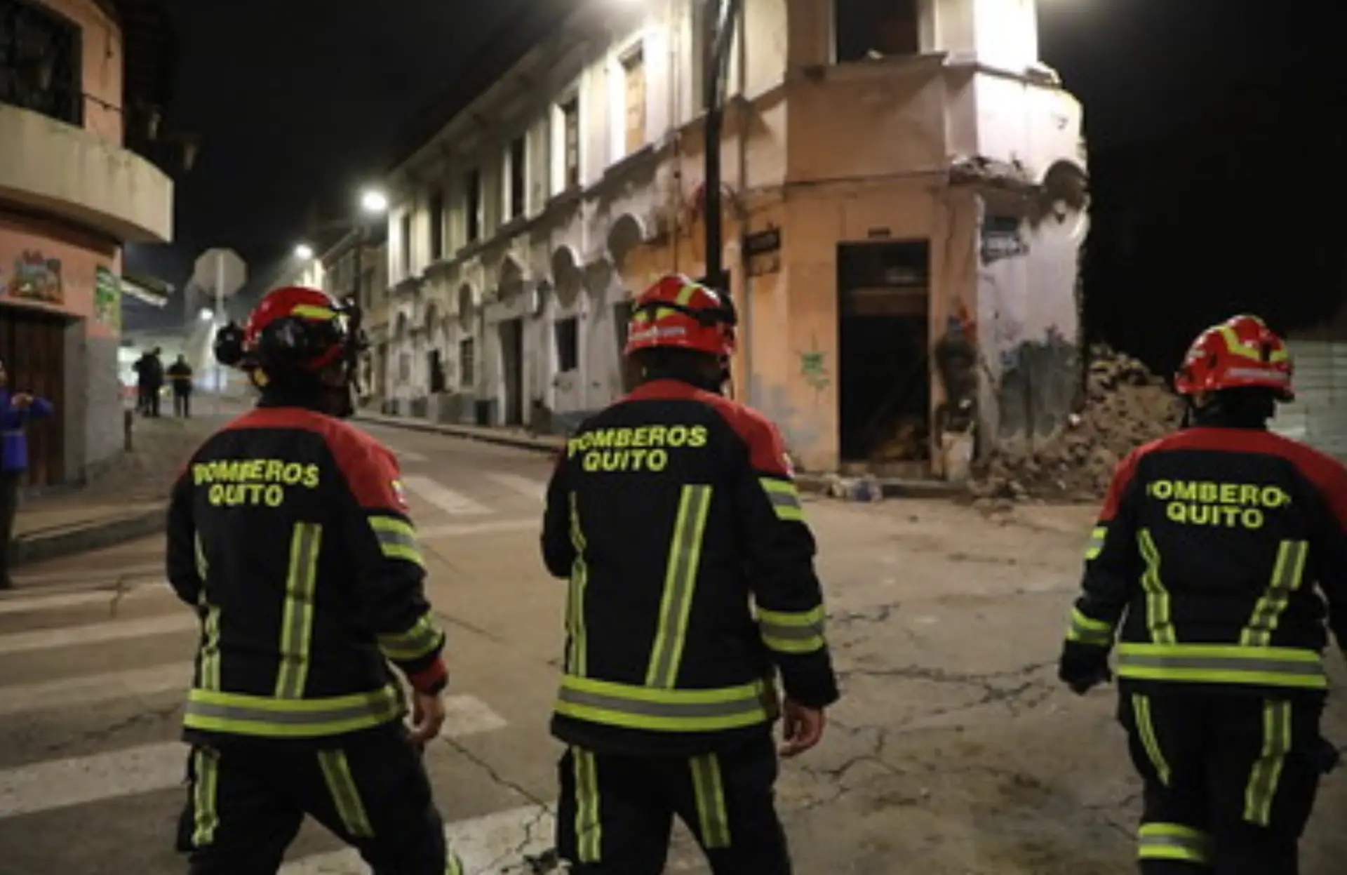 Colapso de vivienda patrimonial en La Tola