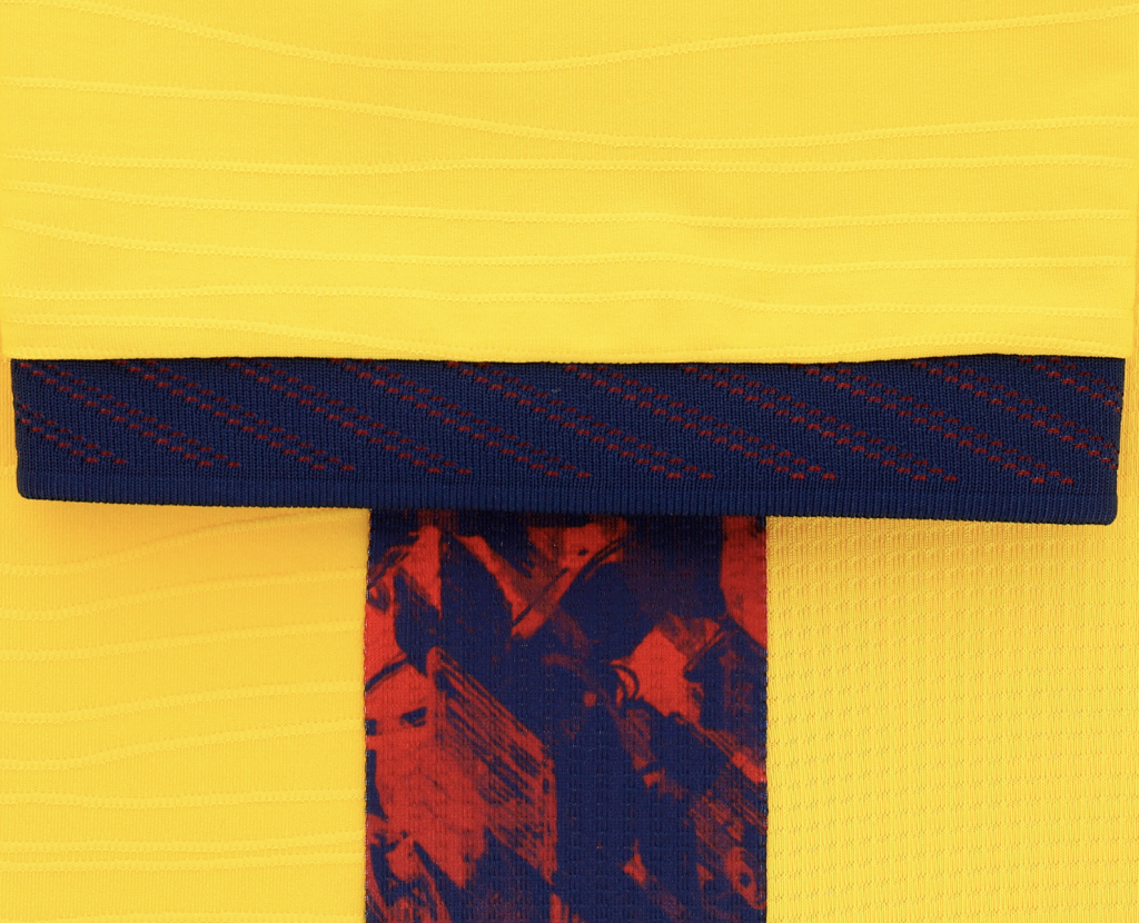 Nueva camiseta detalle puñps