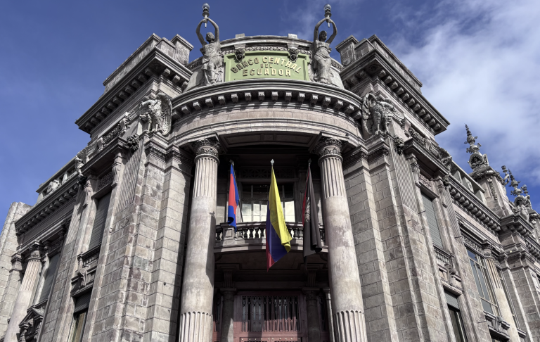 Récord histórico: reservas internacionales de Ecuador superan los USD 11.300 millones, el nivel más alto en casi dos décadas