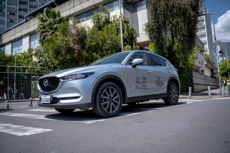 Alivo Renting y Mazda serán el Official Car Supplier de la Copa Davis 2026 en Quito