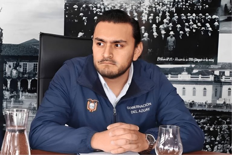 Francisco Sebastián Barreiro, hijo de la exvicepresidenta Verónica Abad, ha recibido una condena de cinco años de privación de libertad tras la resolución judicial del caso en su contra