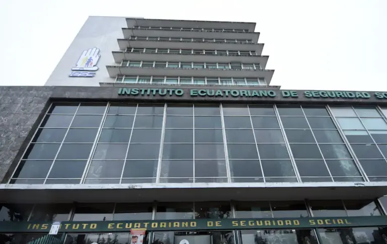 IESS redefine reglas para elegir autoridades del BIESS: así funcionará el nuevo concurso