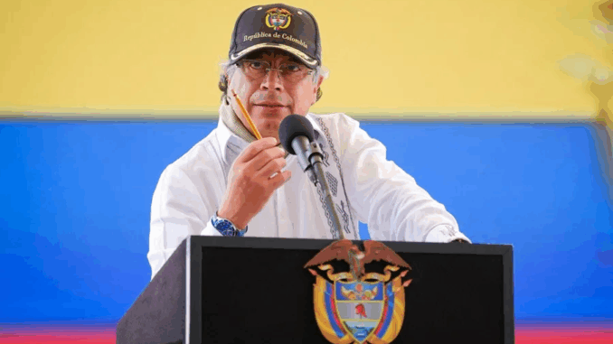 Gustavo Petro es un factor de riesgo para la seguridad nacional de Ecuador
