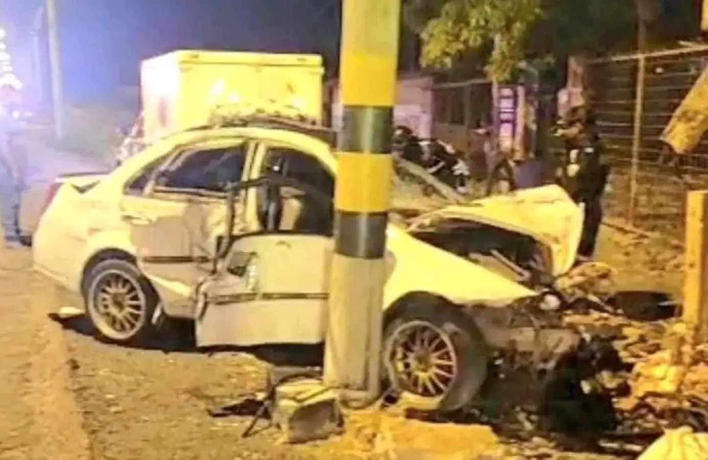 Tres jóvenes pierden la vida en trágico accidente en la vía Babahoyo - Jujan