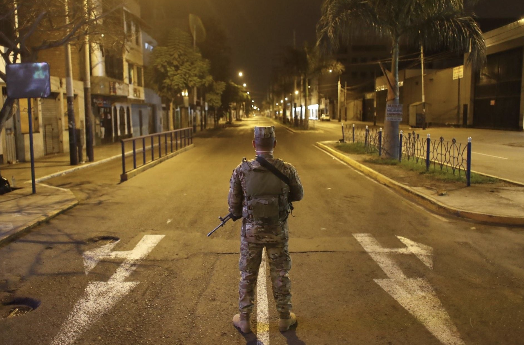 Gobierno decreta toque de queda en 9 provincias y 4 cantones por repunte de violencia