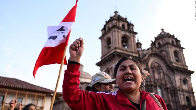 crisis económica en perú