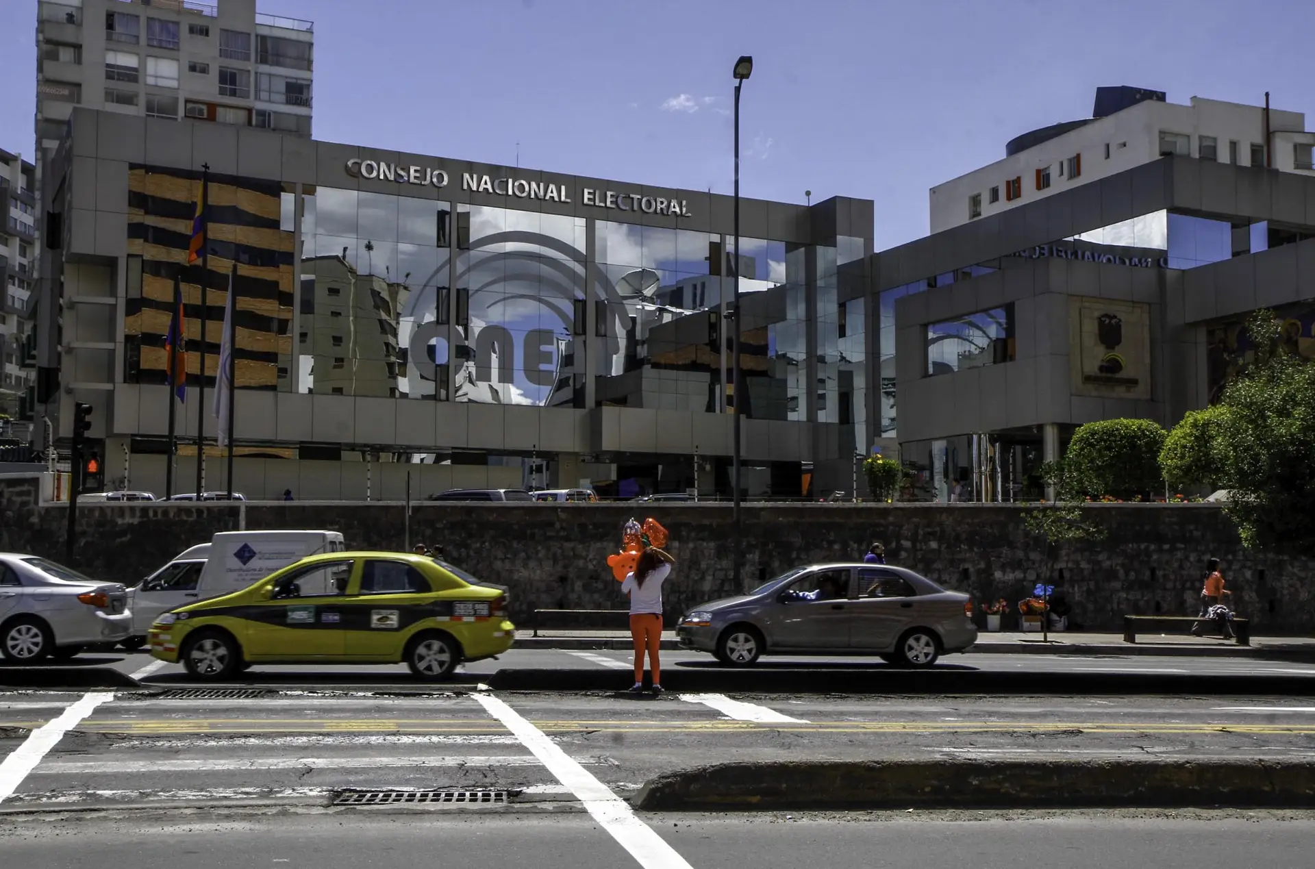 El próximo 27 de abril 163 aspirantes rendirán examen para integrar el CNE.