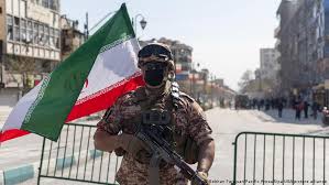 la guardia revolucionaria consolida su poder en irán tras los ataques de estados unidos e israel