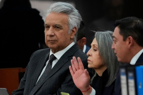 El regreso de Lenín Moreno: enfrentar a la justicia también es un acto político