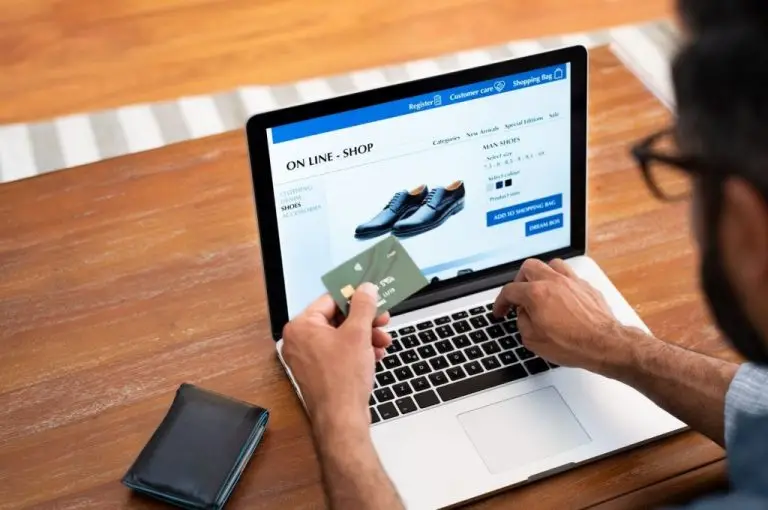 Compra en línea y pago digital con tarjeta