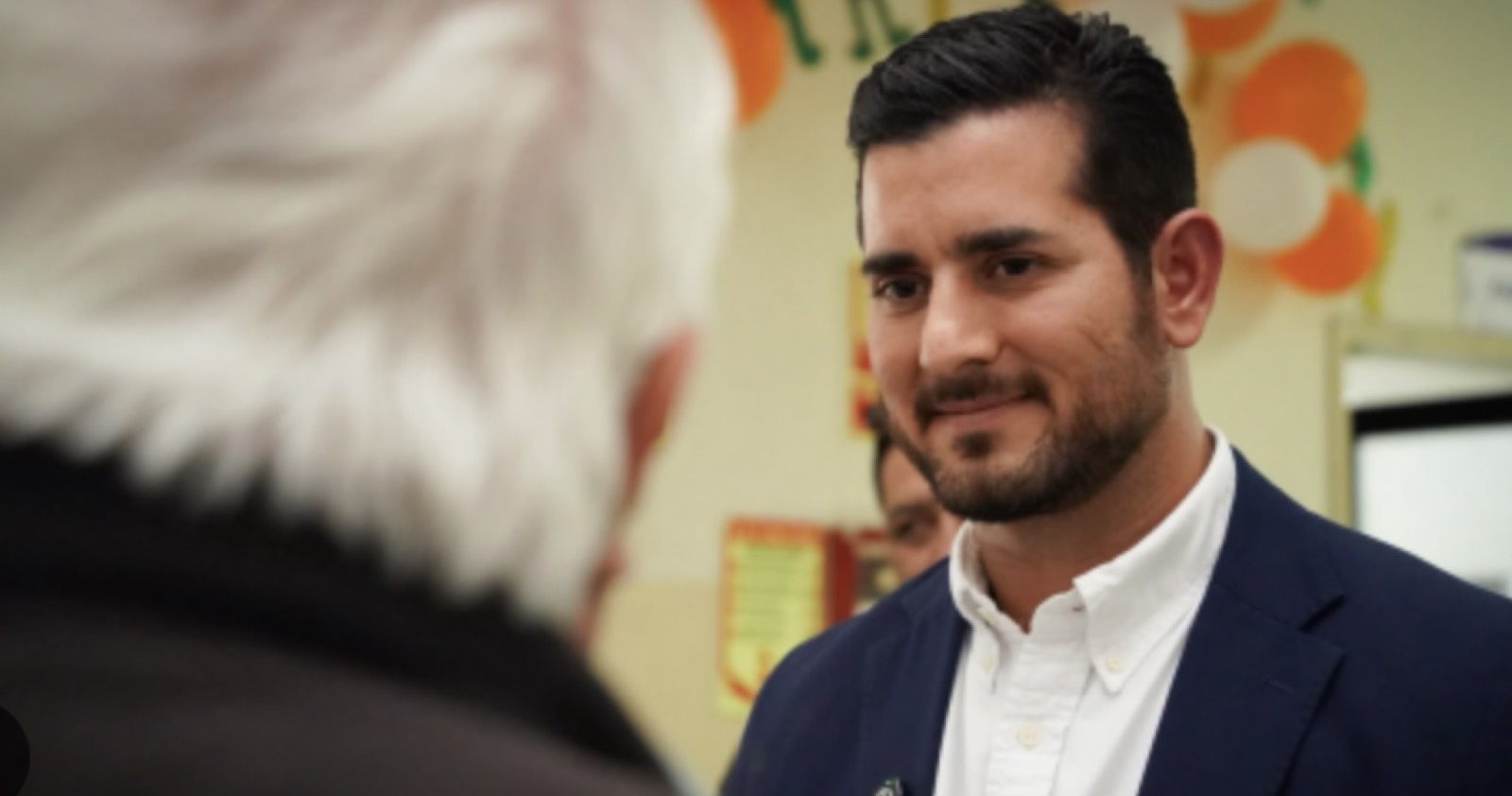 Bernardo Cordovez durante un encuentro público